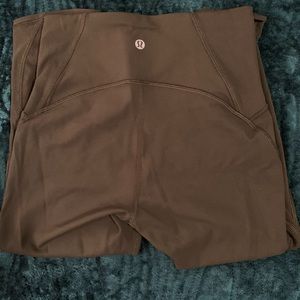 Lululemon Train Time capris sz 4